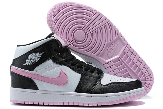 Women Jordan 1 Mid 135
